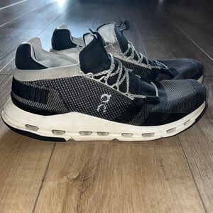 Men’s On Cloud tennis shoes